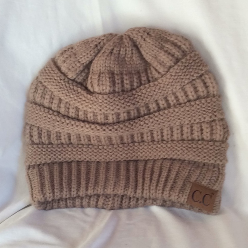 Women’s/Girl’s Winter Beenie